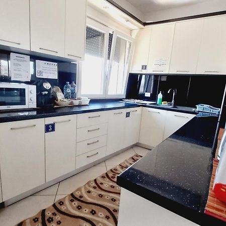 Guesthouse Bela Tirana Zewnętrze zdjęcie