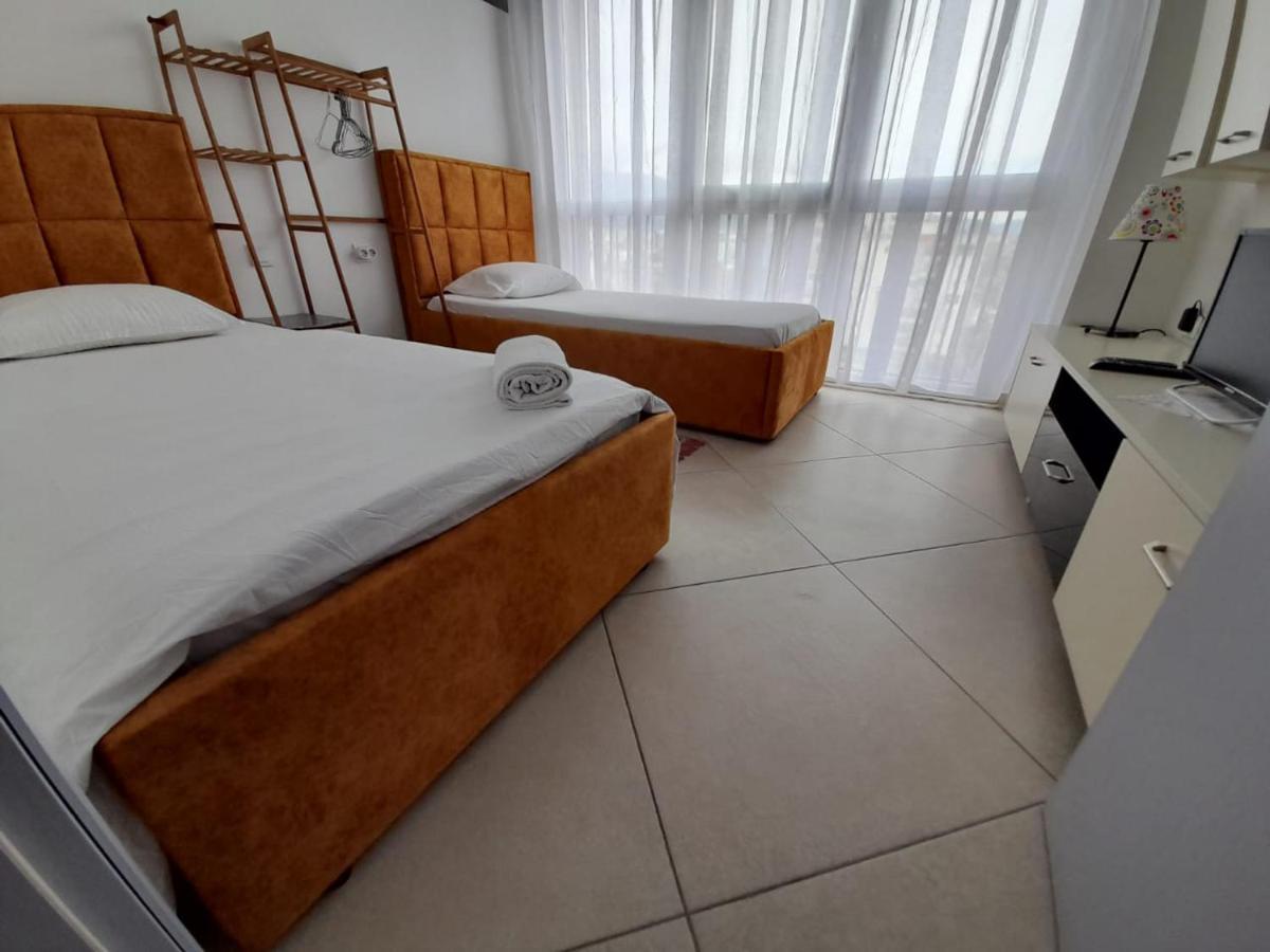 Guesthouse Bela Tirana Zewnętrze zdjęcie