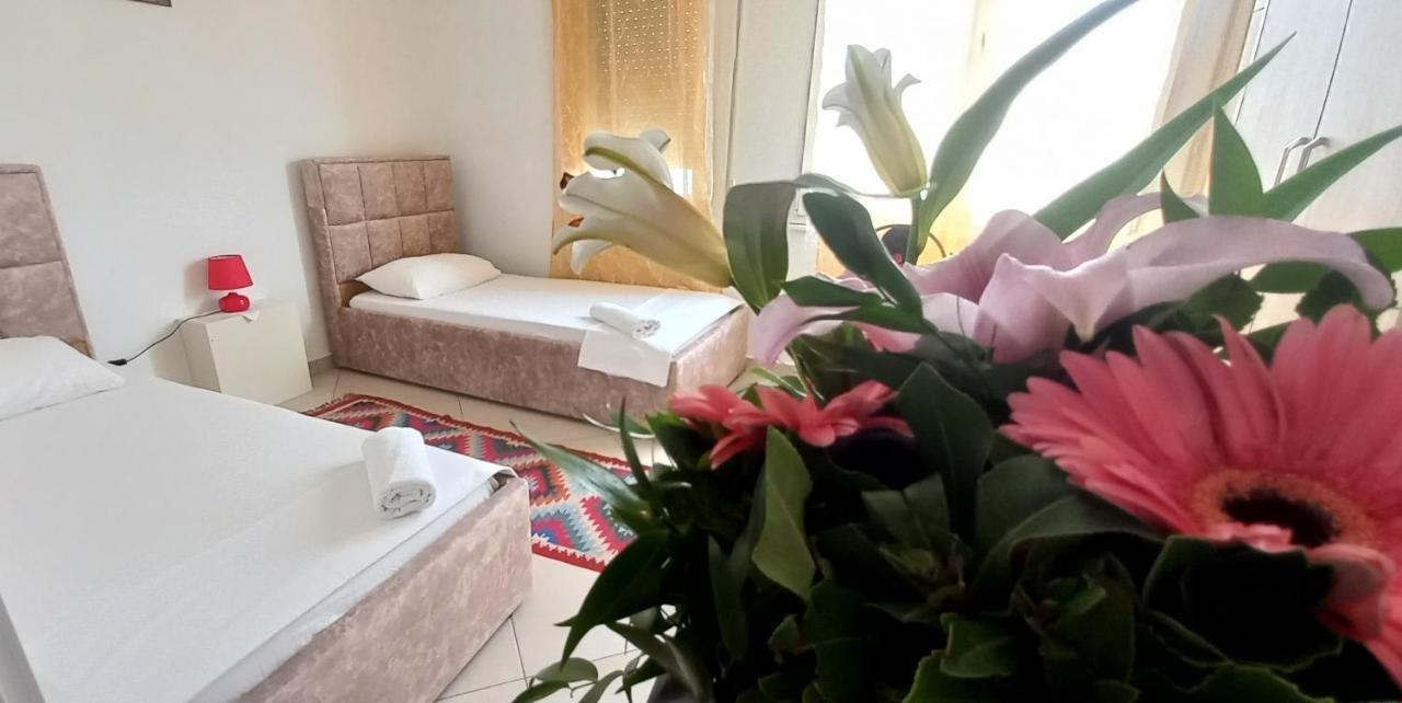 Guesthouse Bela Tirana Zewnętrze zdjęcie