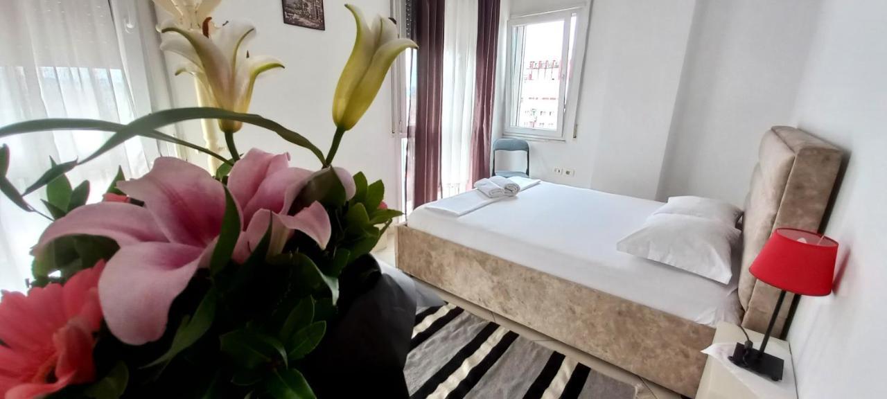 Guesthouse Bela Tirana Zewnętrze zdjęcie