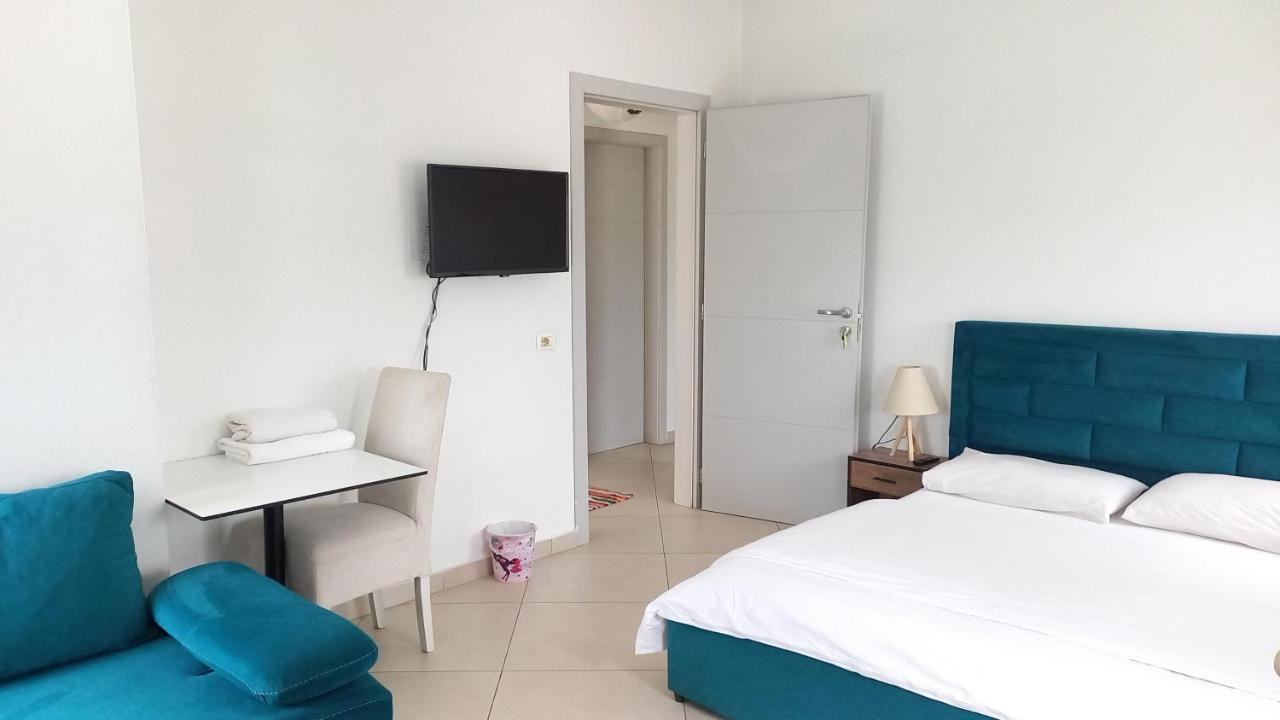 Guesthouse Bela Tirana Zewnętrze zdjęcie