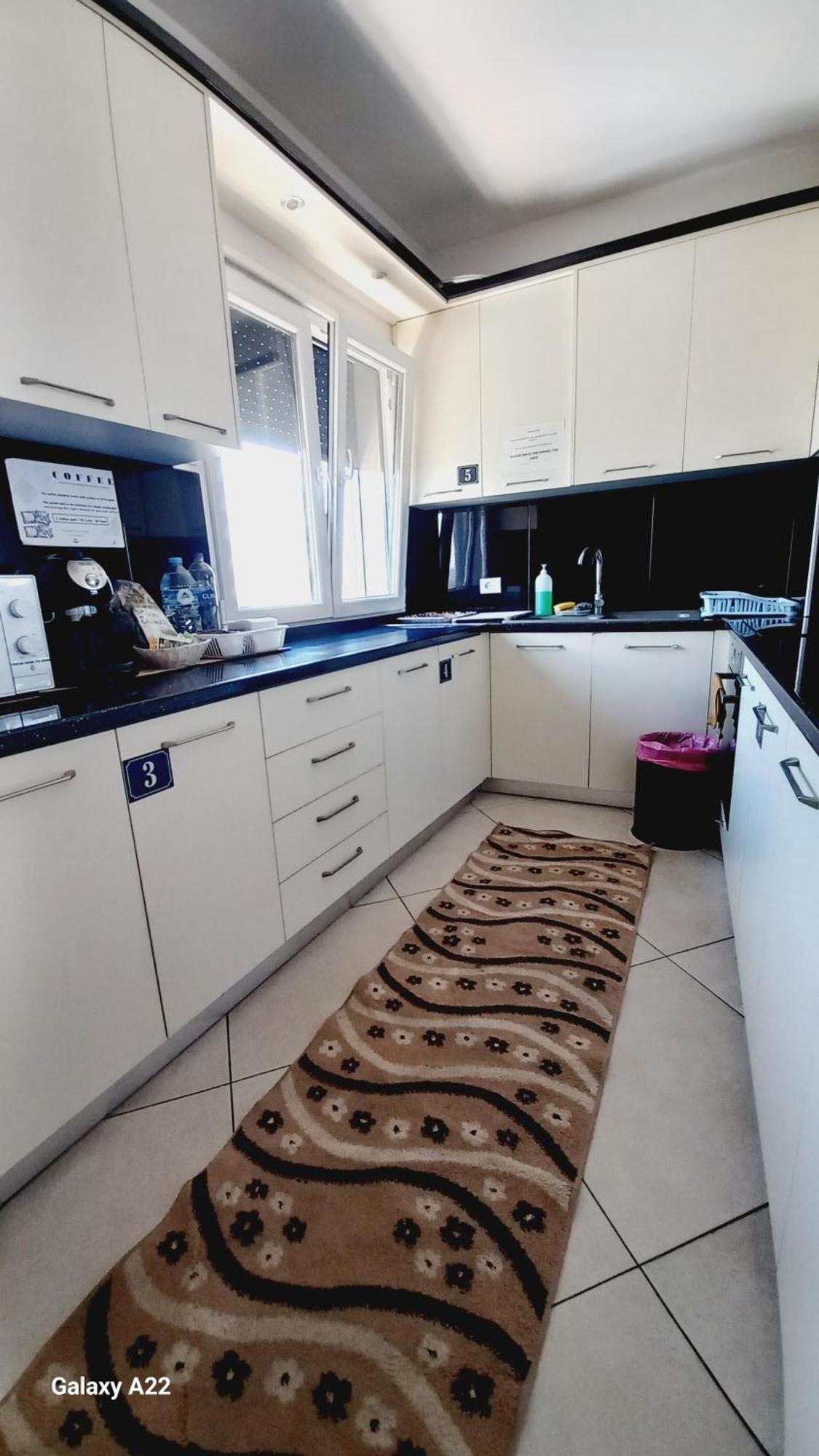 Guesthouse Bela Tirana Zewnętrze zdjęcie